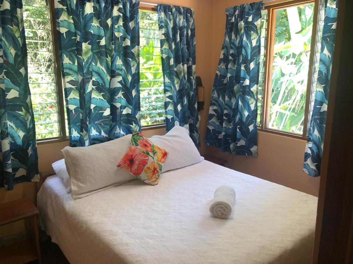 אוחוצ'אל Hotel El Mono Feliz מראה חיצוני תמונה