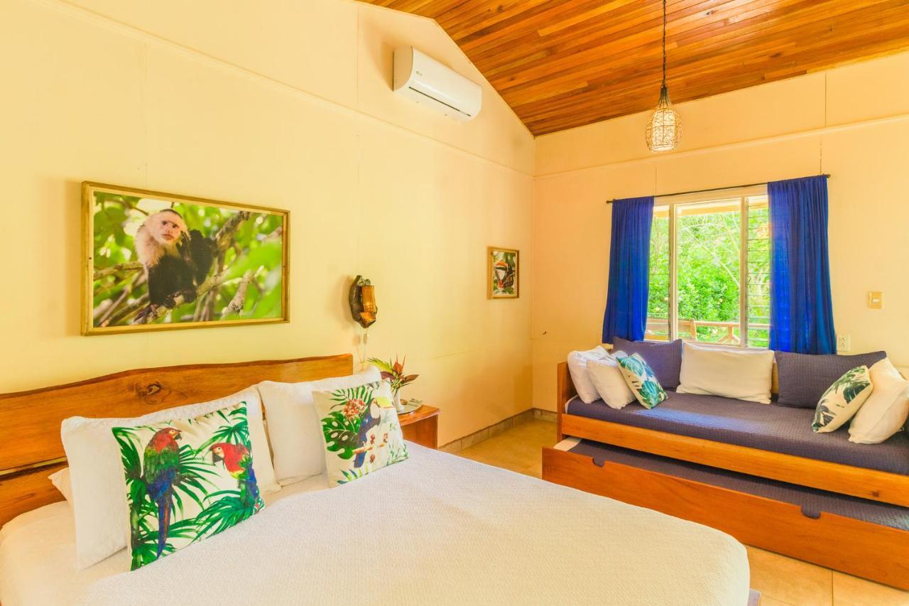 אוחוצ'אל Hotel El Mono Feliz מראה חיצוני תמונה